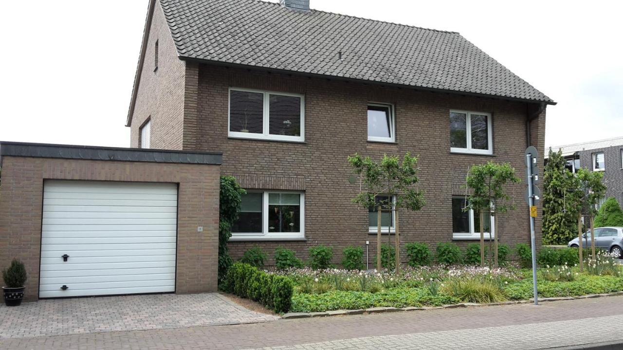Ferienwohnung Eulenturm Ксантен Экстерьер фото